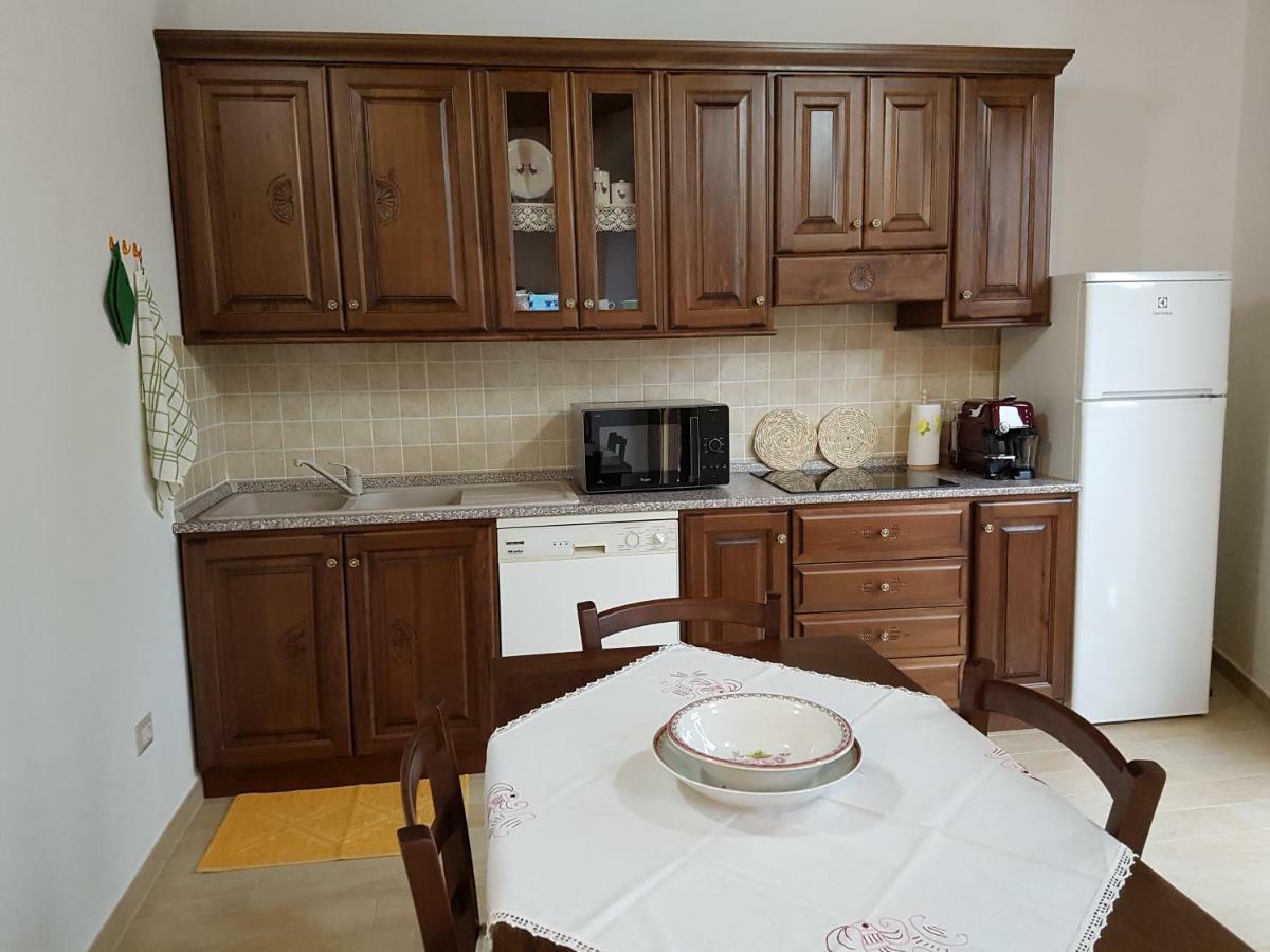 Casa Vacanze La Pavoncella Иглесиас Екстериор снимка