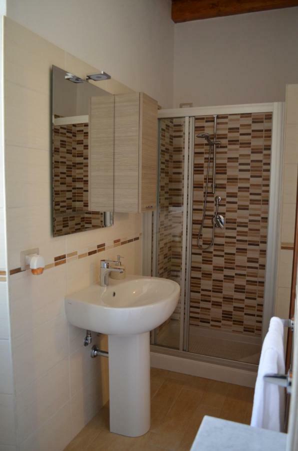 Casa Vacanze La Pavoncella Иглесиас Екстериор снимка